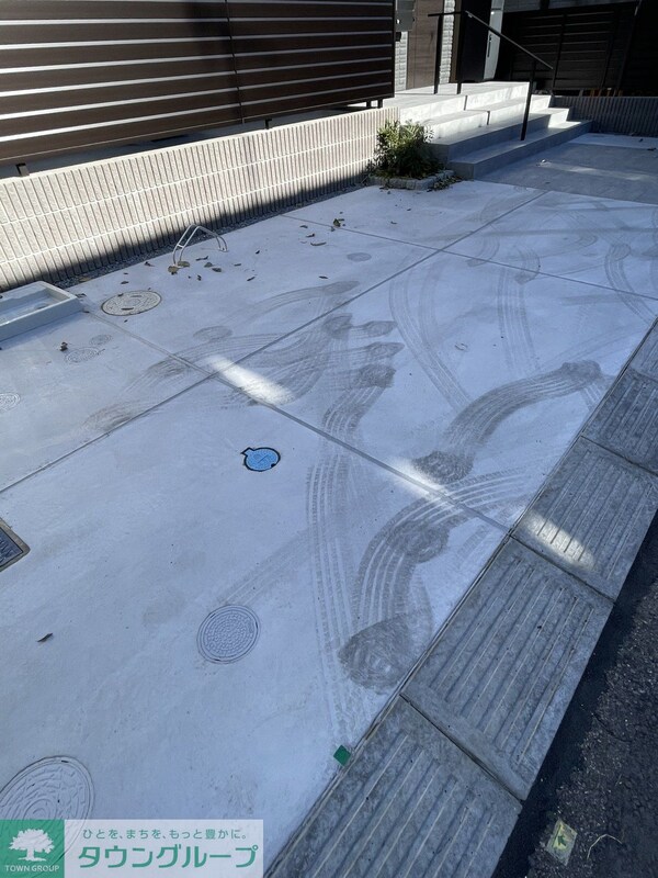 駐車場(駐車場)