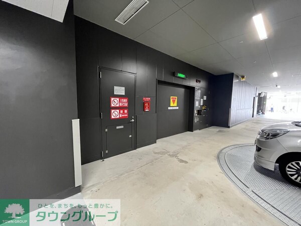 駐車場(駐車場)