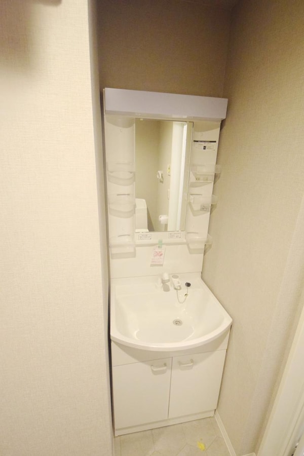 洗面(洗面)