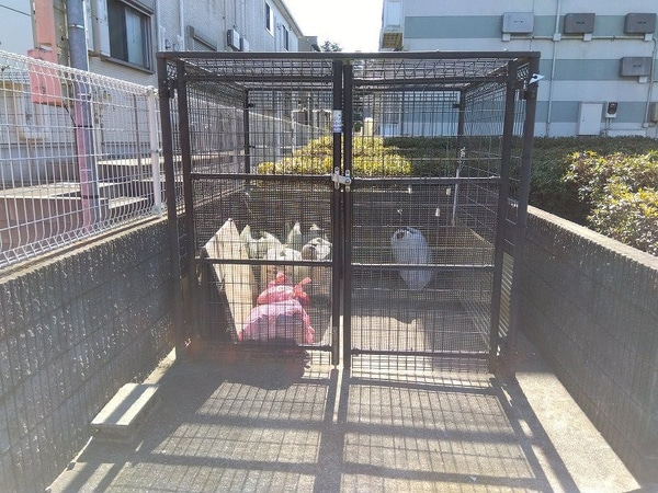 その他(ゴミ置き場)