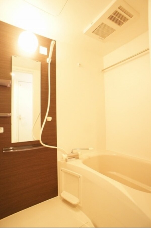 バス／シャワールーム等(バス／シャワールーム等)