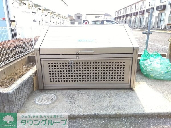 設備(ゴミ置き場)