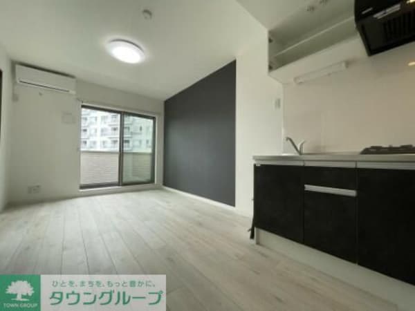 リビング・居室(同会社施工イメージ　現状優先)
