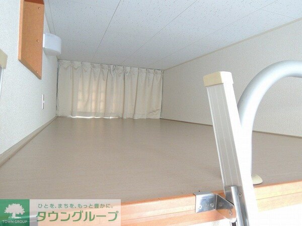 子供部屋(広々ロフト)