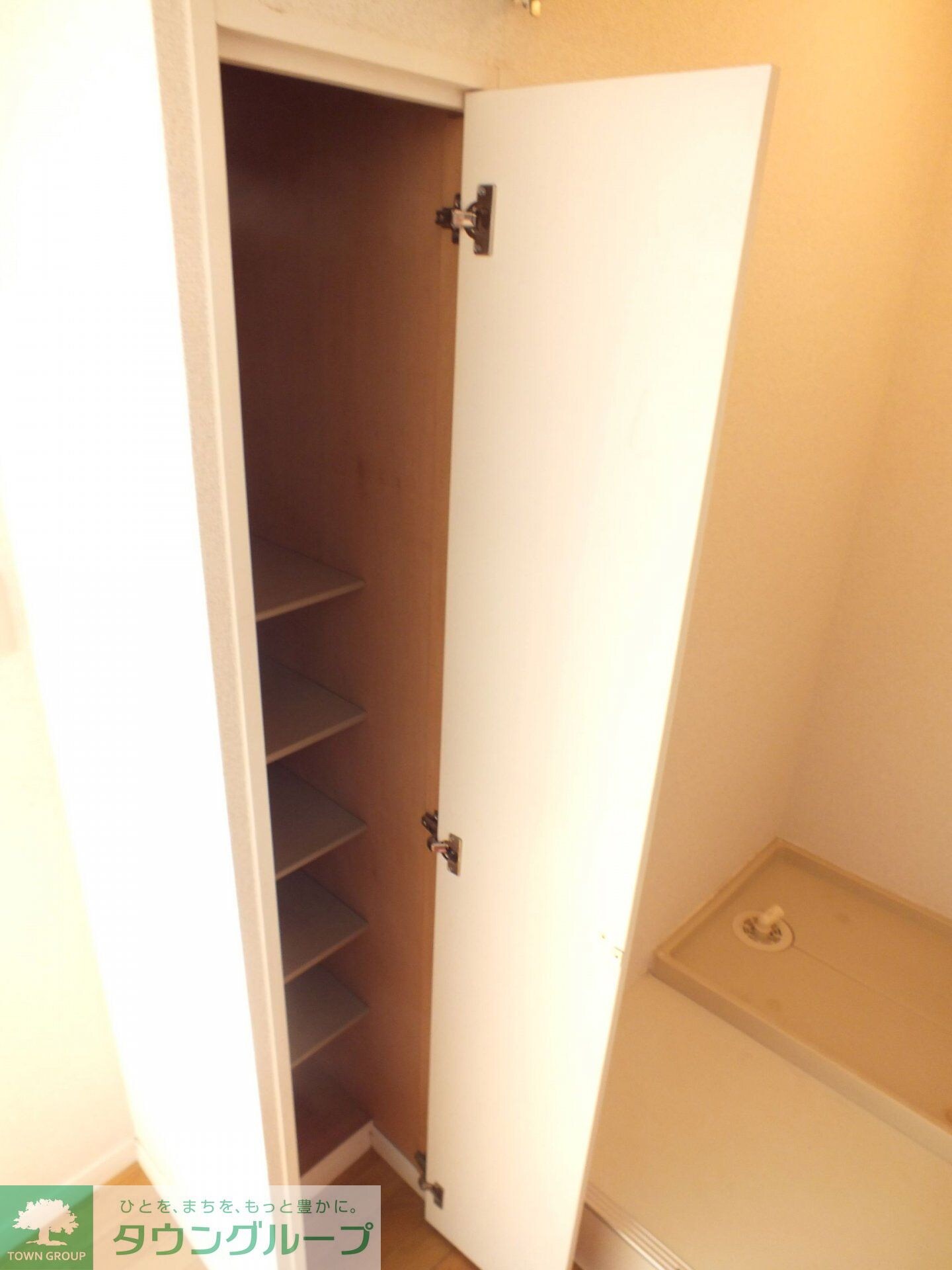 物件内観写真6　(下駄箱)