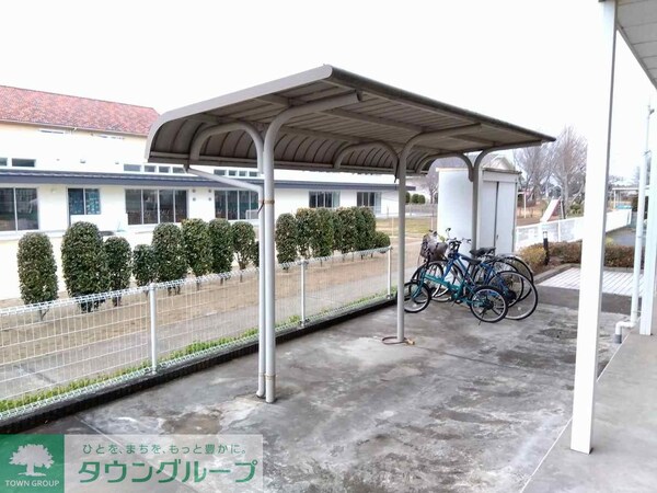 その他(駐輪場)