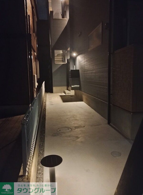 その他(夜でも明るいです)