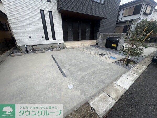 駐車場(駐車場)