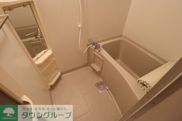 バス／シャワールーム等(※別号室参考写真です)