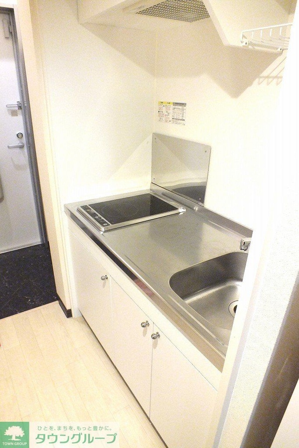 キッチン(あったまり早い電気調理器2口)
