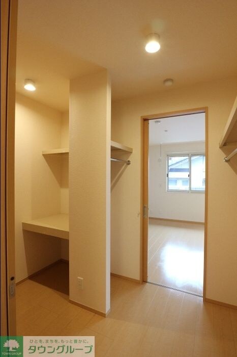 物件内観写真8　(※別号室参考写真です)