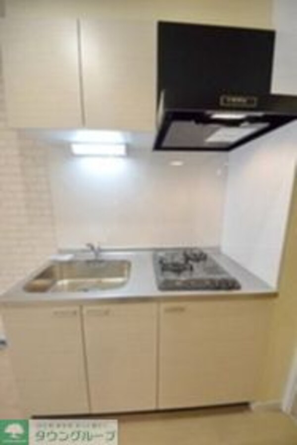 キッチン(同施工会社同タイプ間取り　別建物写真になります)