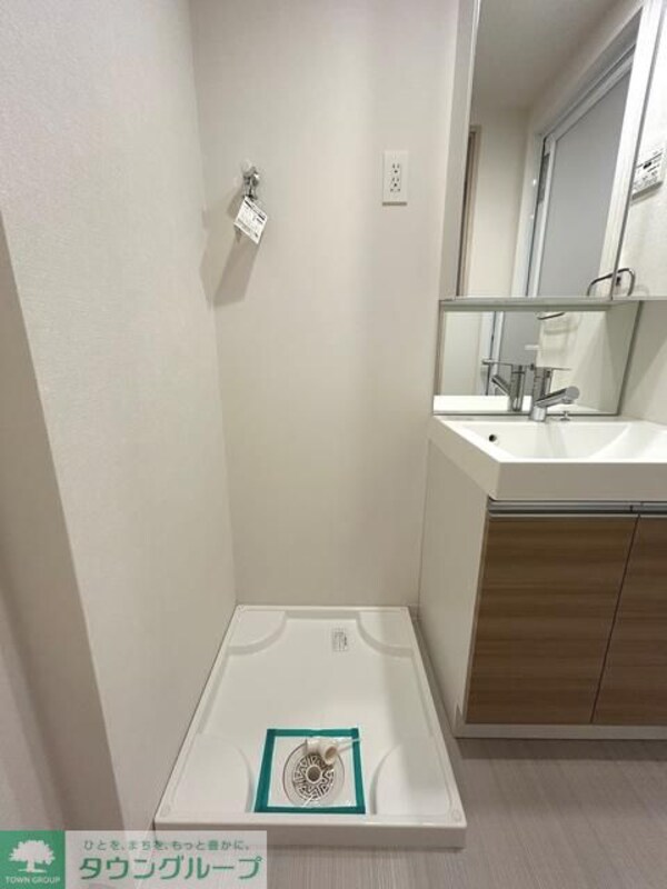 設備(別部屋参照　現状優先)