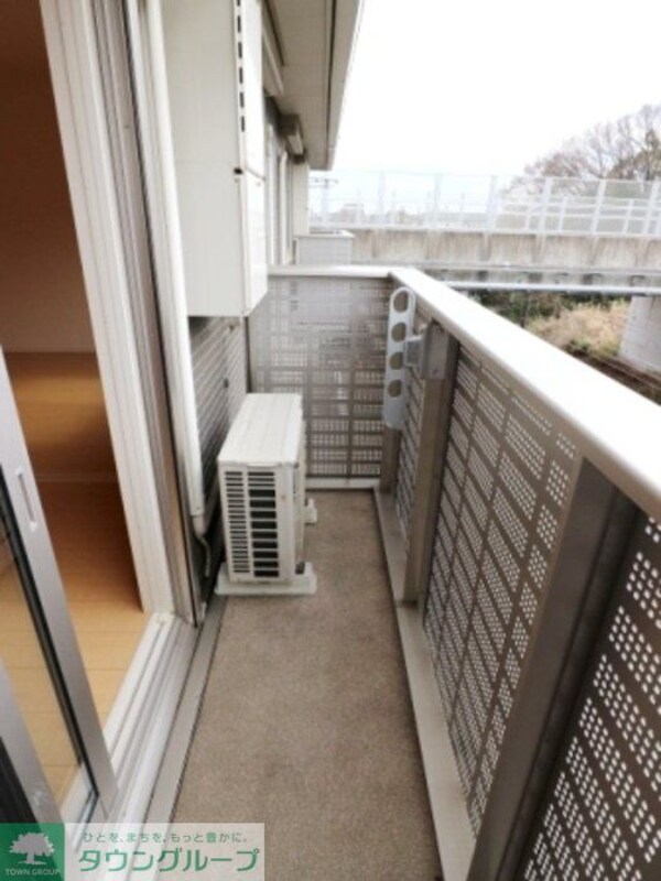 バルコニー(※別号室参考写真です)