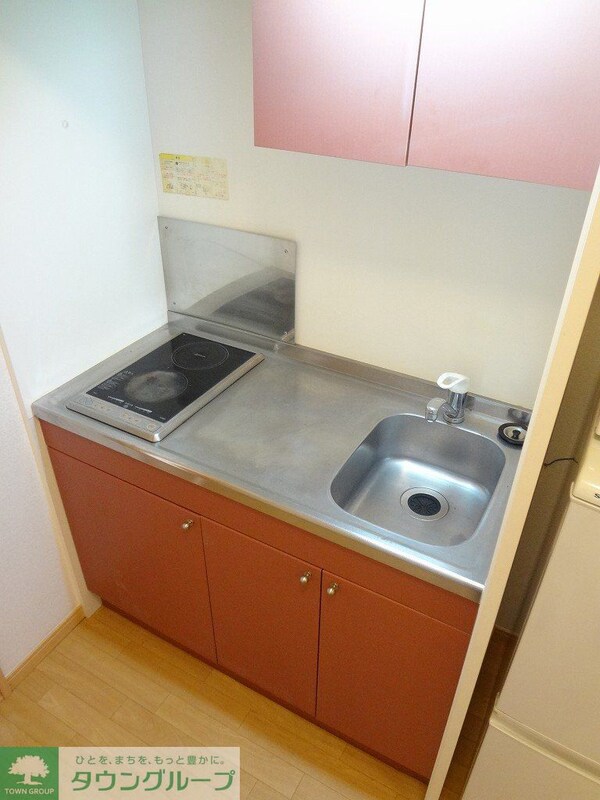 キッチン(あったまり早い電気調理器2口)