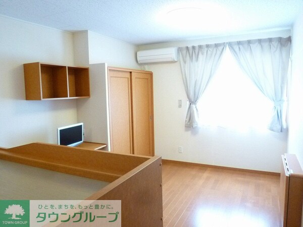 子供部屋(掃除も簡単フローリング)