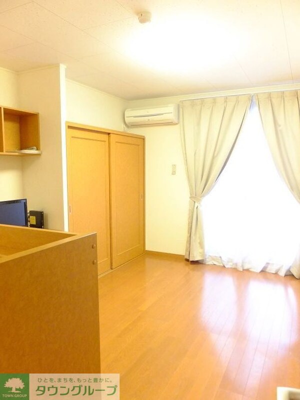 子供部屋(掃除も簡単フローリング)