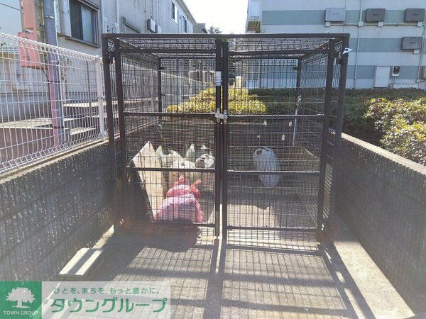 その他(ゴミ置き場)