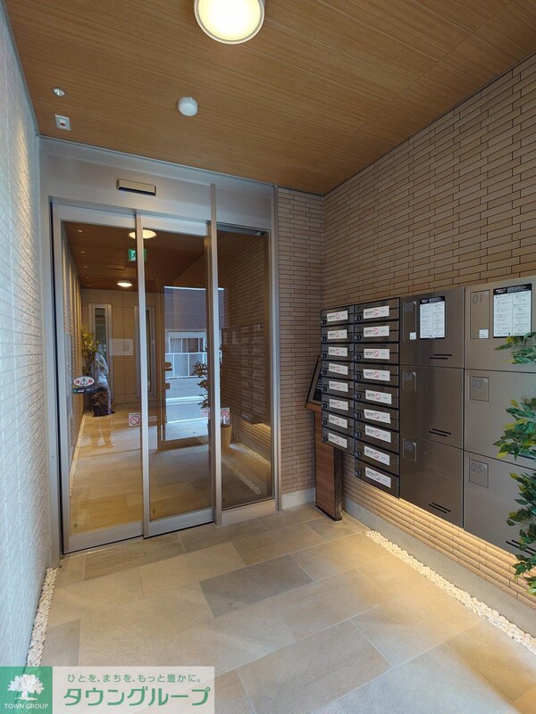 エントランス(エントランス)