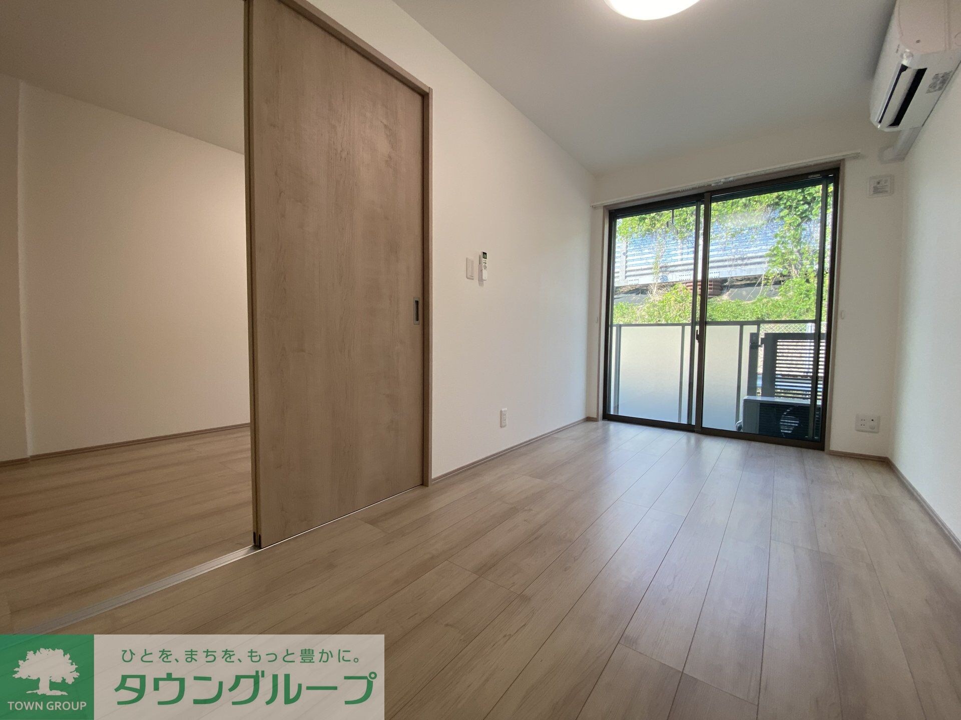 物件内観写真9　(同じ間取りの１階の写真です。)