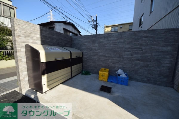 共有部分(ゴミ置場)