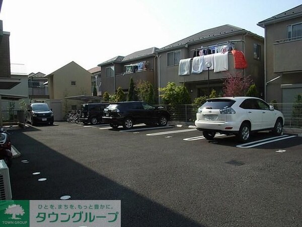 駐車場(駐車場)