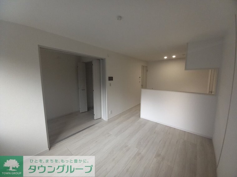 物件内観写真25　(リビング/居室)