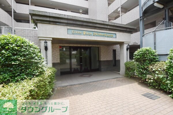 エントランス(エントランス)