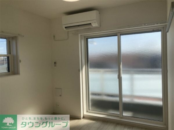 物件内観写真9　(リビング/居室)