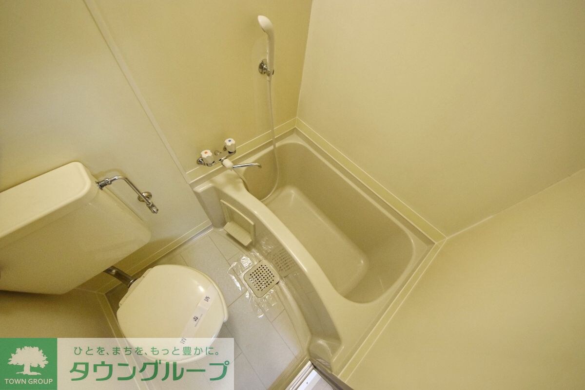 物件内観写真4　(トイレ)