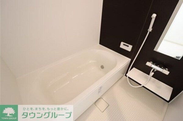 バス／シャワールーム等(※別号室参考写真です)