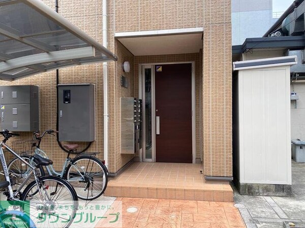 エントランス(エントランス)