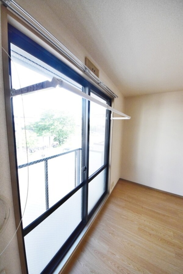 設備(陽当りの良いバルコニー)