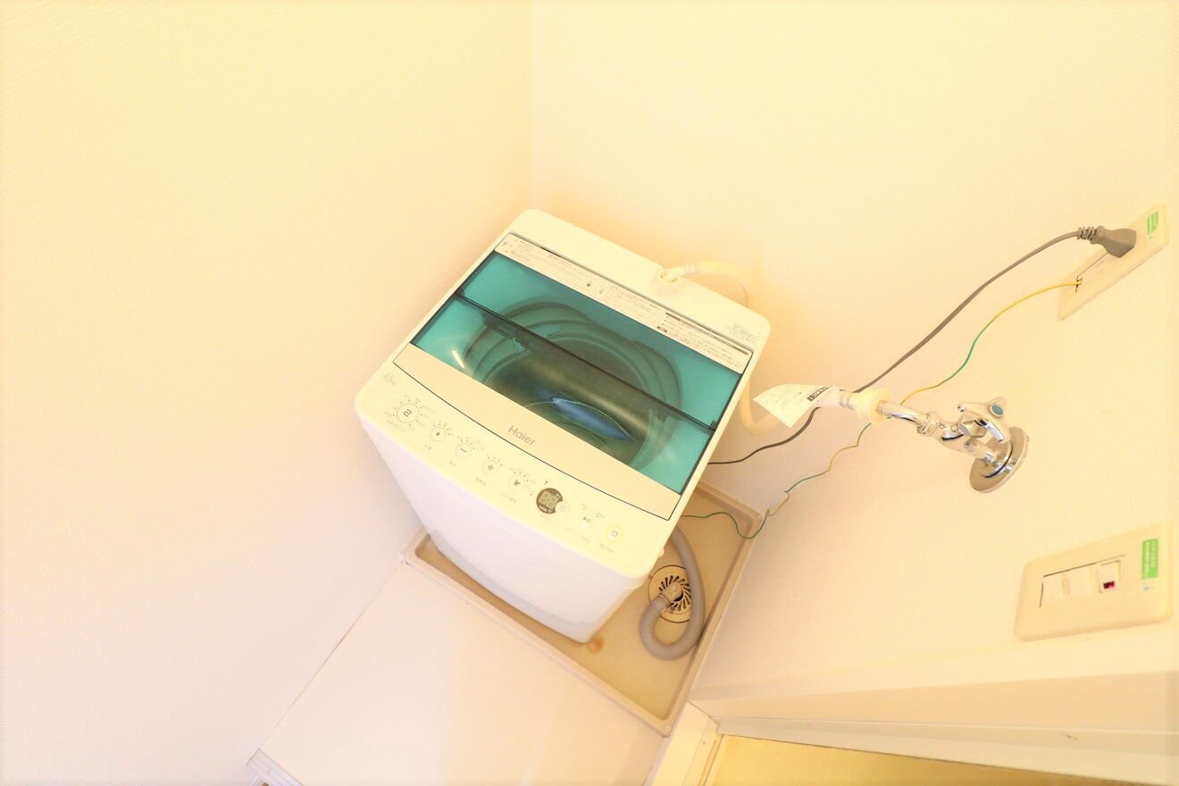 物件内観写真12　(洗濯機)