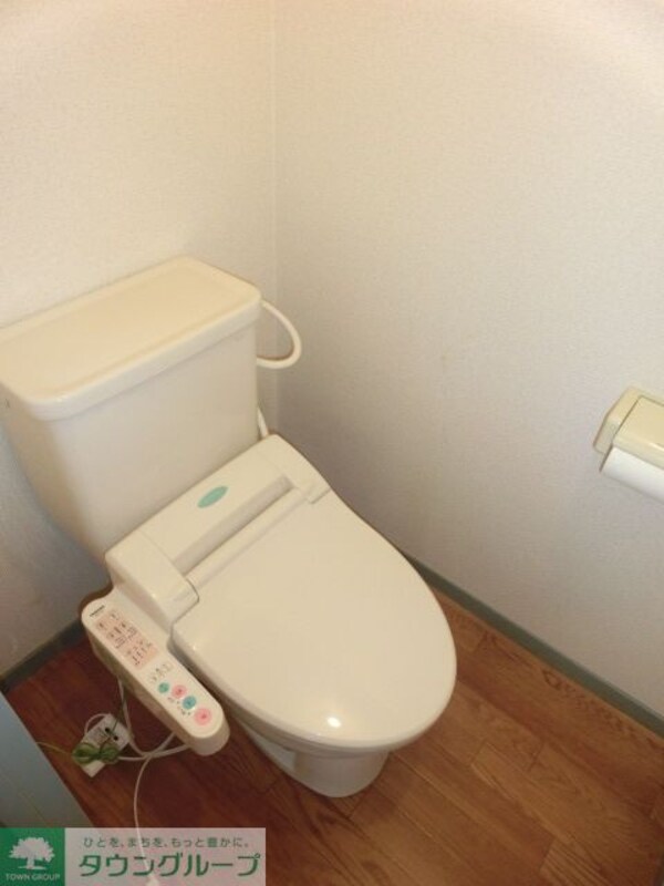 トイレ(ウォシュレット付き)