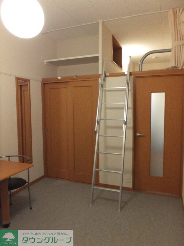 その他室内・内装(ロフトが付いているので収納たっぷり)