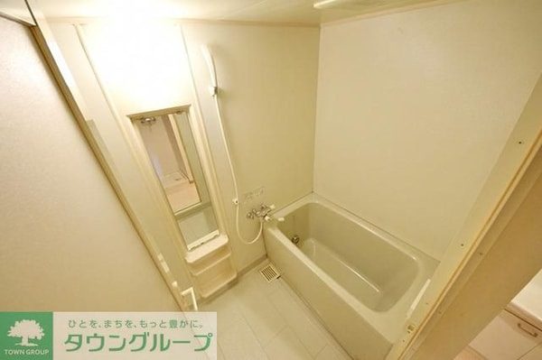 バス／シャワールーム等(便利な追い焚き機能付き)