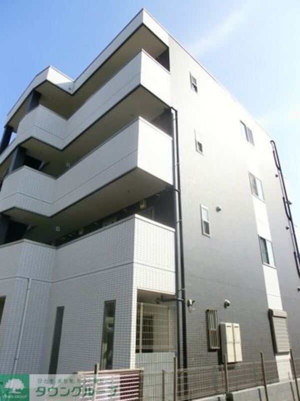 外観(駅まで徒歩３分)