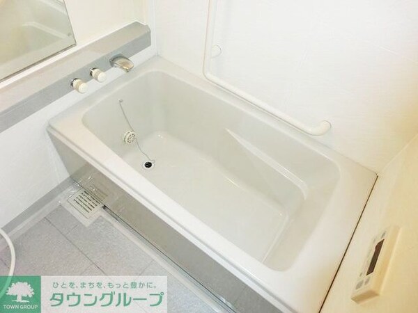 バス／シャワールーム等(追炊き機能　浴室乾燥機能完備（同一タイプ）)