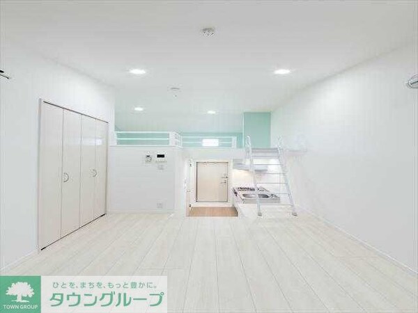 リビング・居室(現地待ち合わせ歓迎♪お問合せはタウンハウジングまで！)