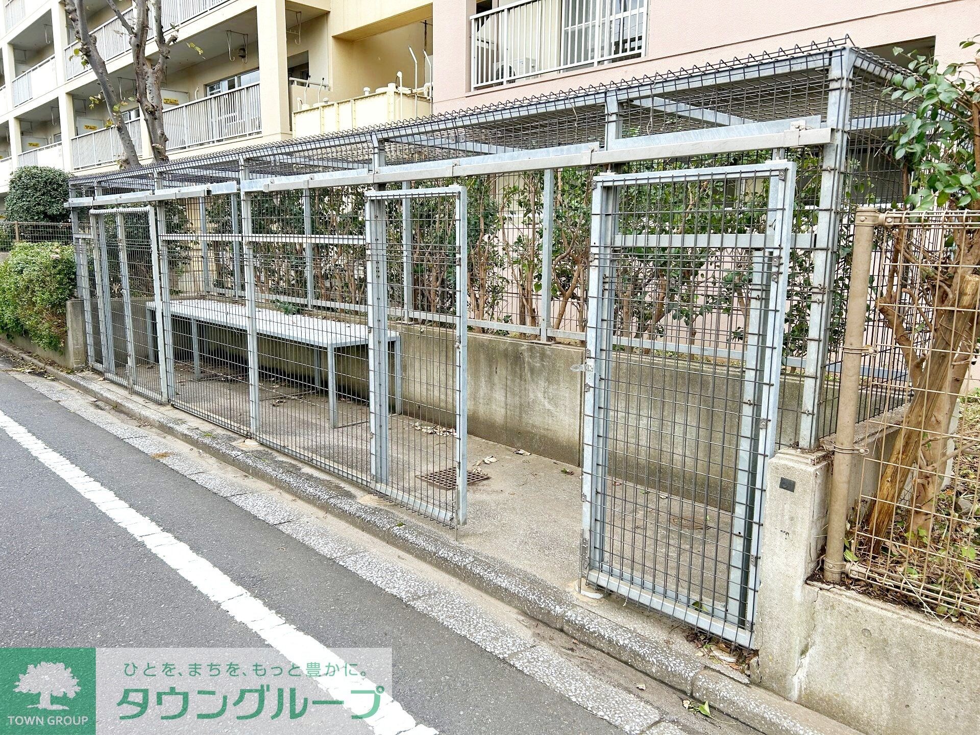 物件内観写真18　(庭)