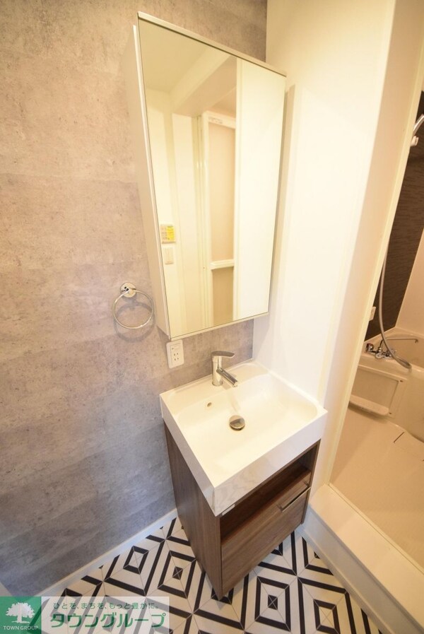 洗面(詳細はタウンハウジングまで！043-290-8070)