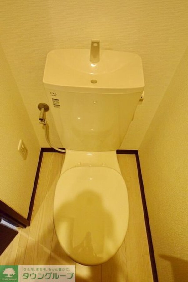 トイレ(清潔感のあるトイレ)