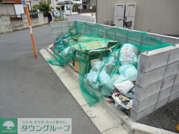 共有部分(敷地内ゴミステーション)