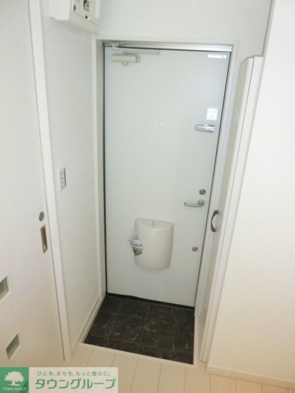 玄関(※同間取り別号室)