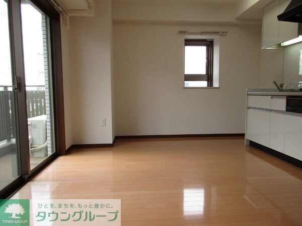 リビング・居室(C2タイプ2015年10月撮影 同タイプ601号室の写真で…)