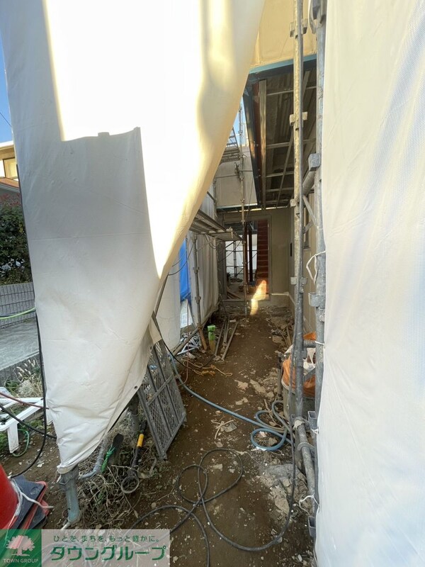 玄関(お問合せはタウンハウジングまで！※現地待合わせ相談可能)