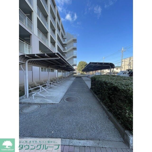 物件内観写真13　(駐輪場)