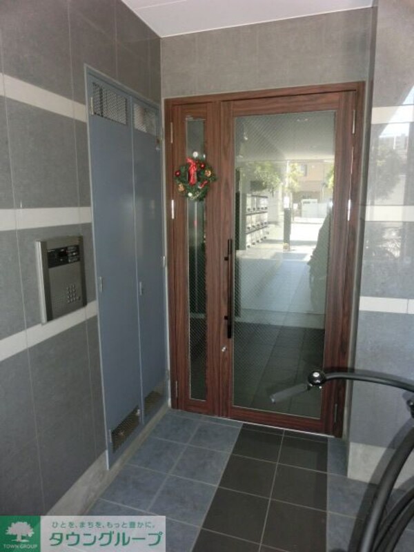 エントランス(オートロック付きのエントランス)