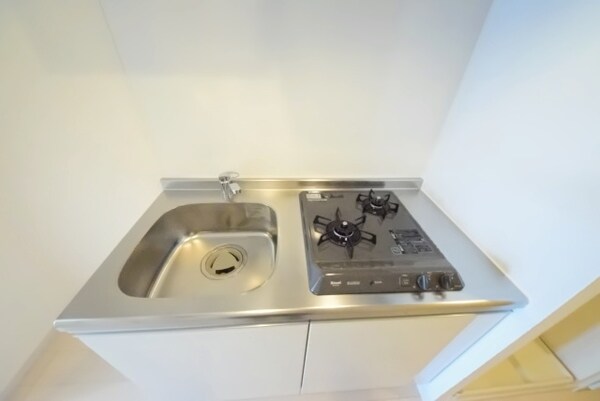 キッチン(2口システムキッチンです)